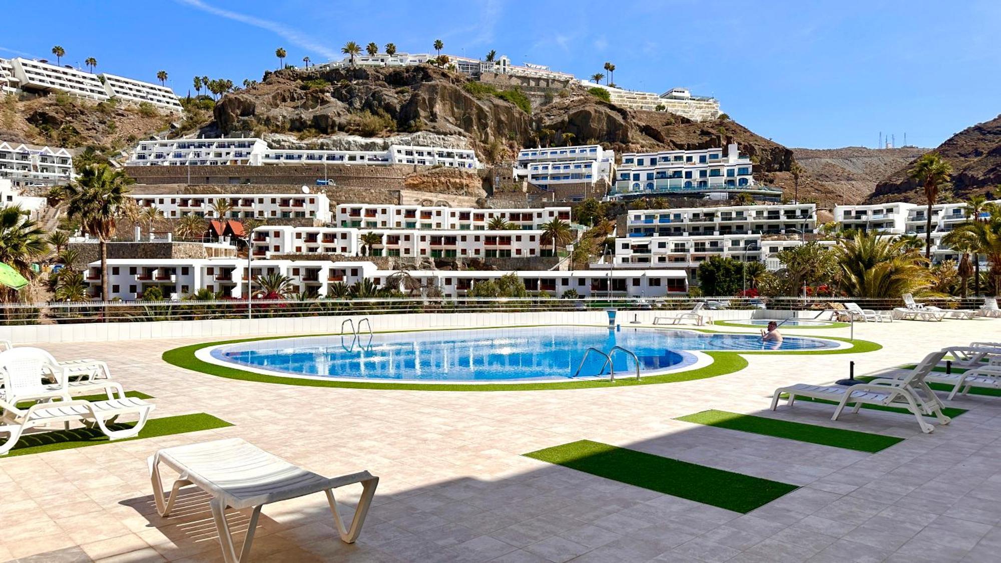 Ocean View Apartment And Heated Pool Puerto Rico  Exterior foto